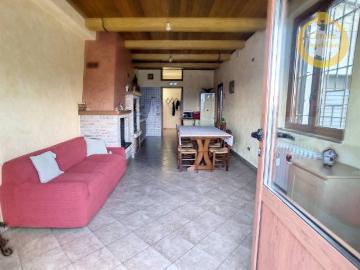 Casa indipendente in vendita a Muro Lucano PZ