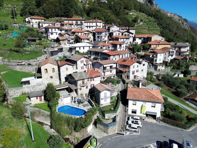 Casa indipendente in vendita a Musso