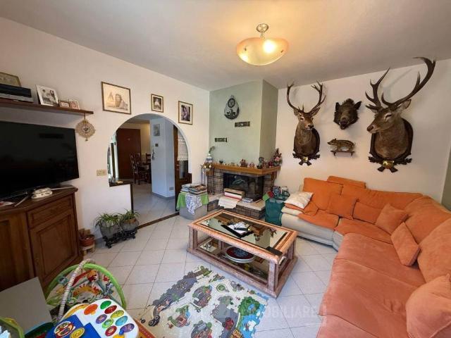 Casa indipendente in vendita a Musso CO