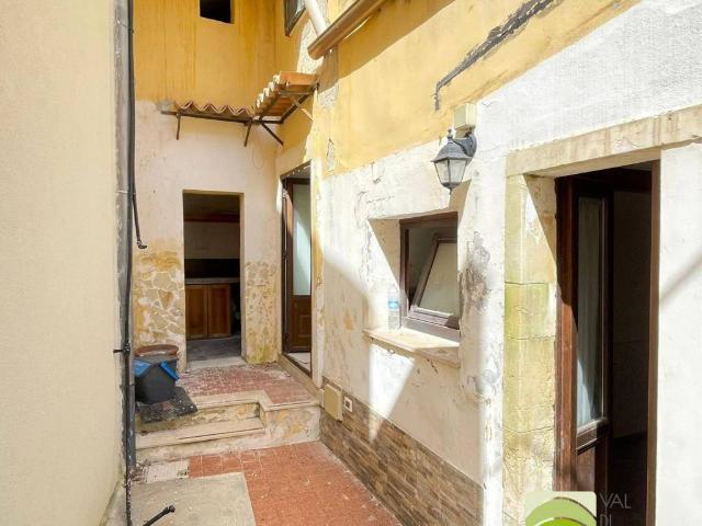 Casa indipendente in vendita a Noto SR