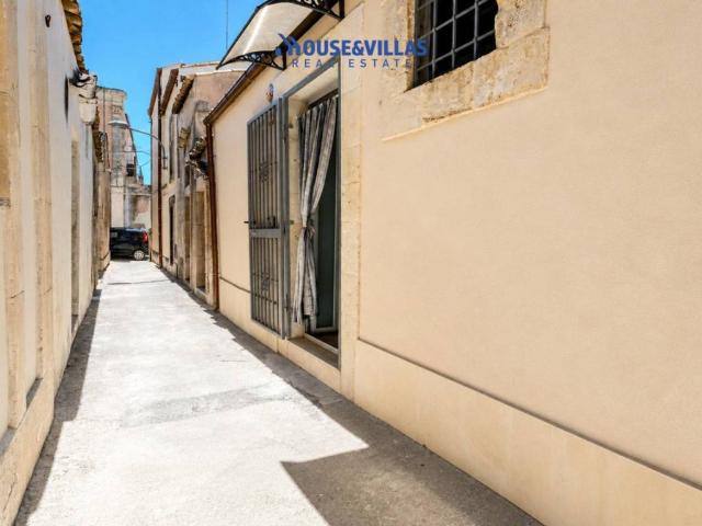 Casa indipendente in vendita a Noto SR