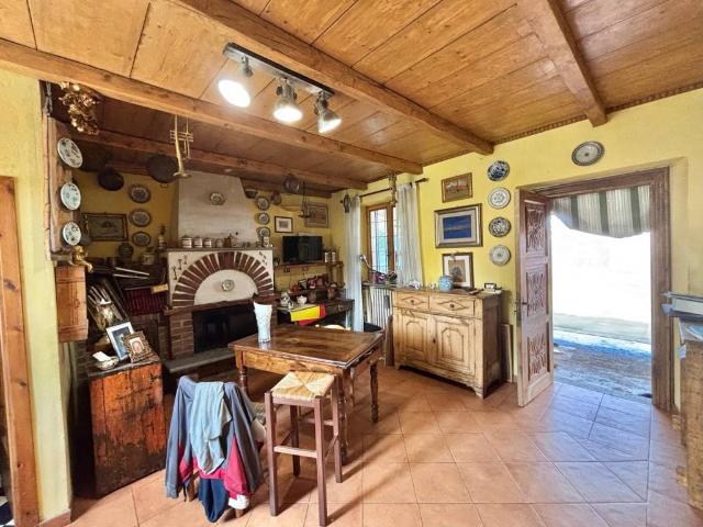 Casa indipendente in vendita a Novara NO