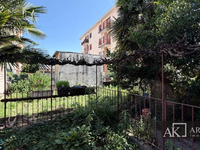 Casa indipendente in vendita a Novara NO