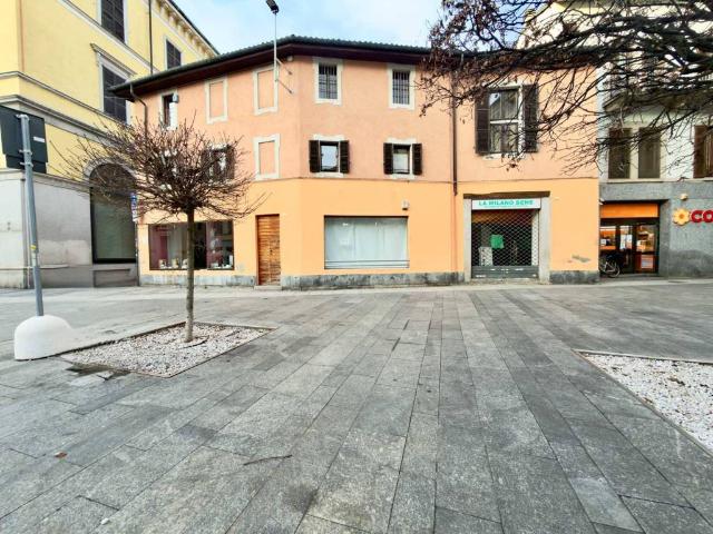 Casa indipendente in vendita a Novara NO