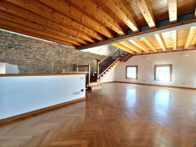 Casa indipendente in vendita a Nove VI