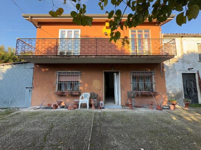 Casa indipendente in vendita a Noventa Vicentina VI
