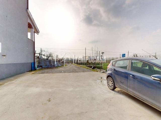 Casa indipendente in vendita a Novellara RE