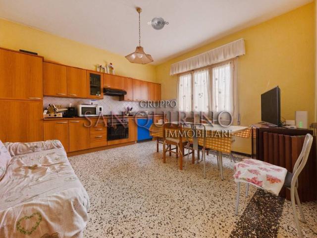 Casa indipendente in vendita a Novi di Modena MO