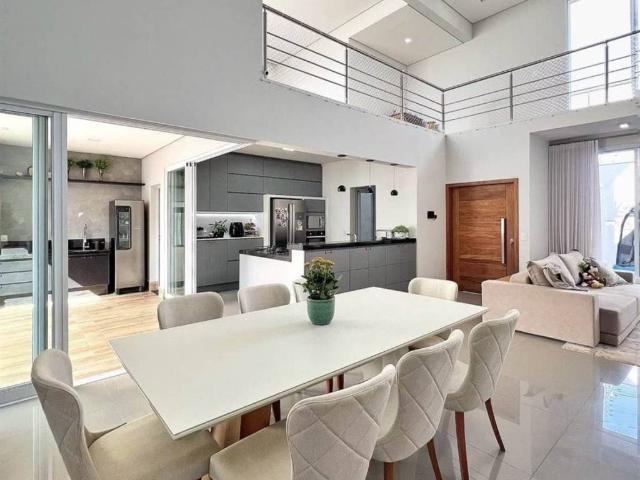 Casa indipendente in vendita a Novi di Modena MO