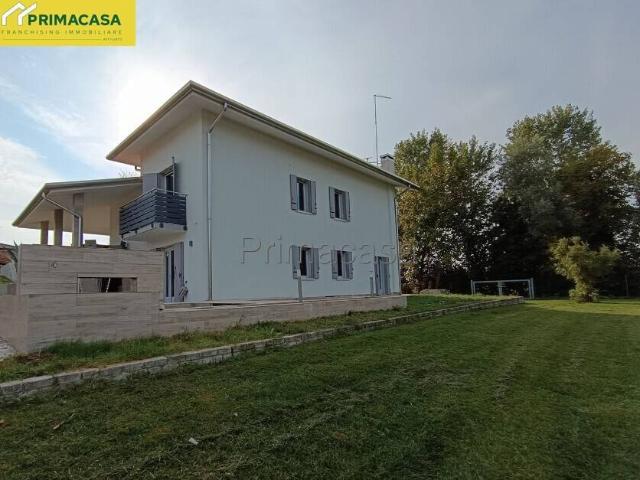 Casa indipendente in vendita a Noale VE