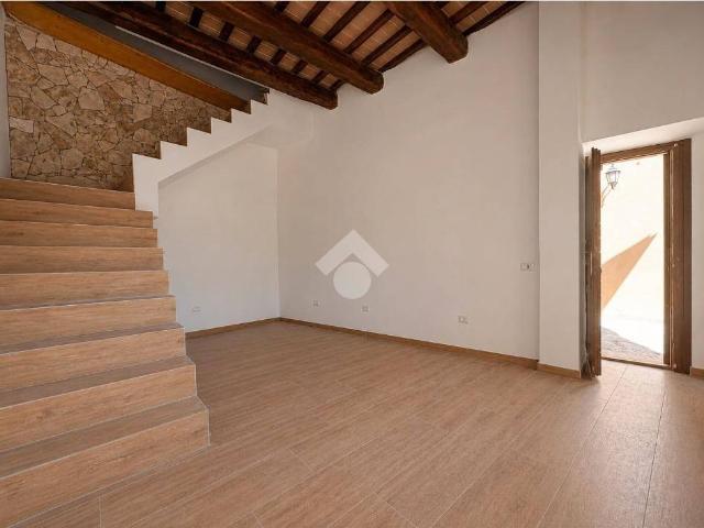 Casa indipendente in vendita a Nocera Umbra PG
