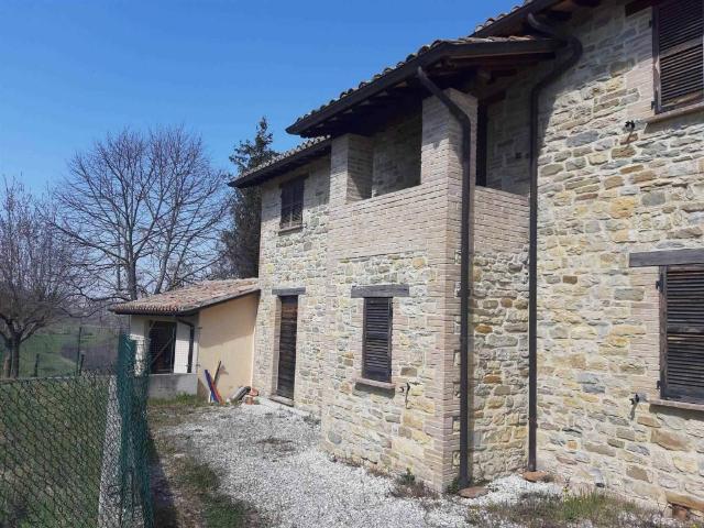 Casa indipendente in vendita a Nocera Umbra PG