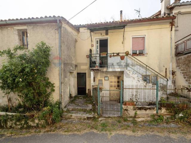 Casa indipendente in vendita a Nocera Umbra PG