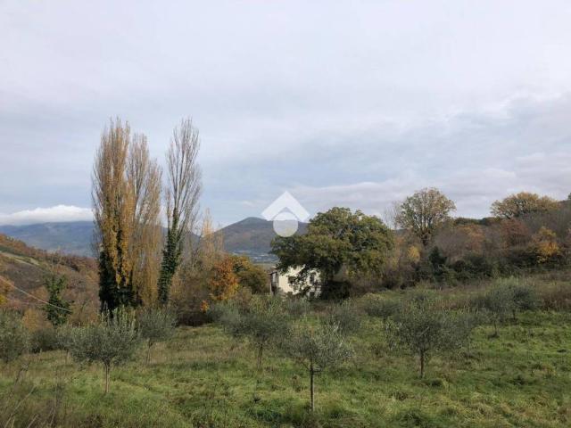 Casa indipendente in vendita a Nocera Umbra PG