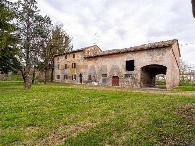 Casa indipendente in vendita a Noceto PR