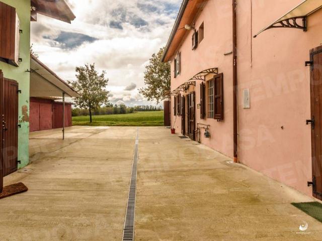 Casa indipendente in vendita a Noceto via Gatta 17, Borghetto