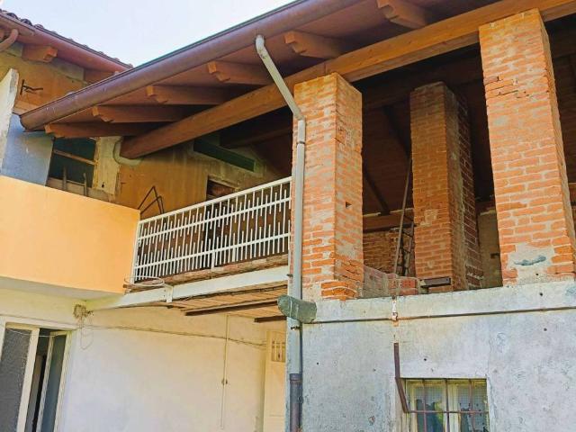 Casa indipendente in vendita a Nole TO