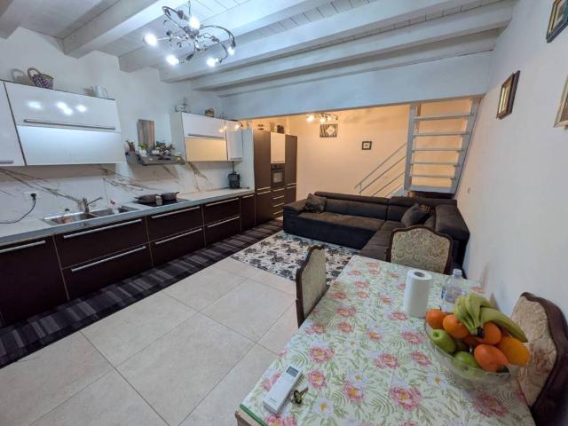 Casa indipendente in vendita a Nonantola MO