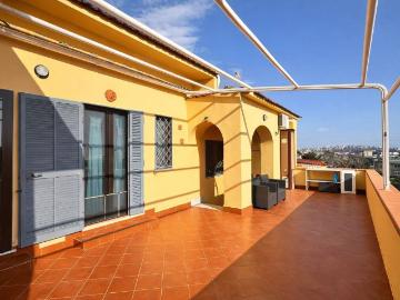 Casa indipendente in vendita a Napoli NA