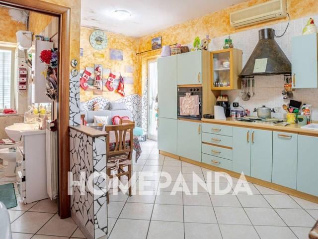 Casa indipendente in vendita a Napoli NA