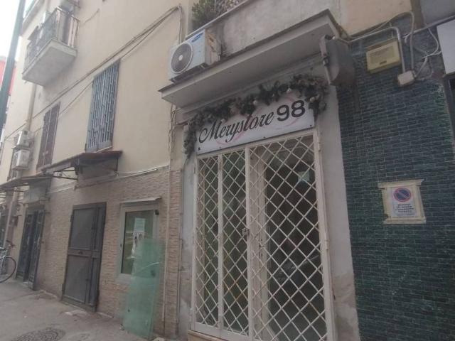 Casa indipendente in vendita a Napoli NA