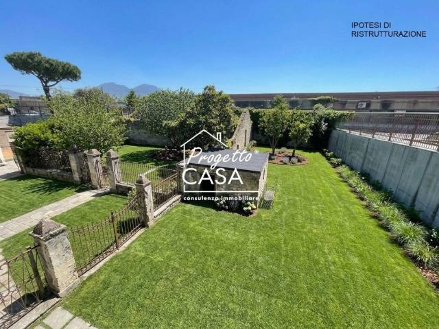Casa indipendente in vendita a Napoli NA