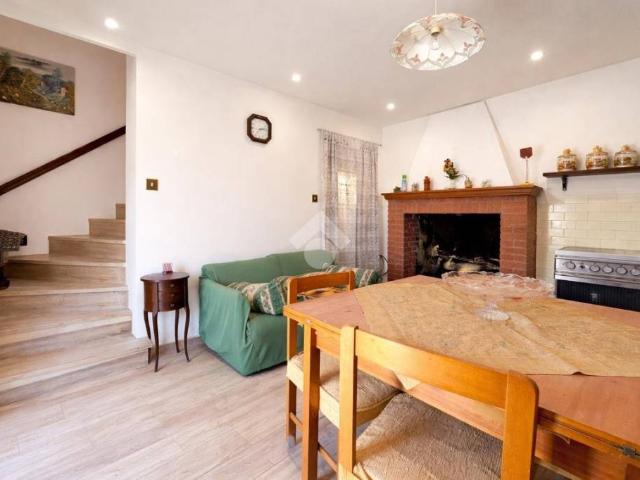 Casa indipendente in vendita a Narni strada di guadamello, 118
