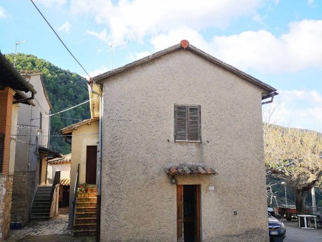 Casa indipendente in vendita a Narni TR