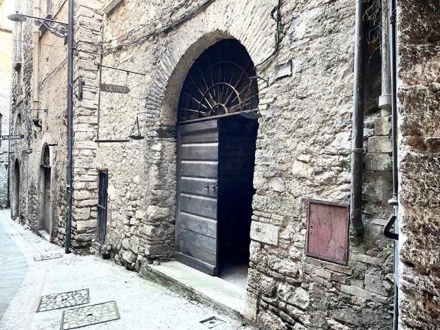 Casa indipendente in vendita a Narni TR
