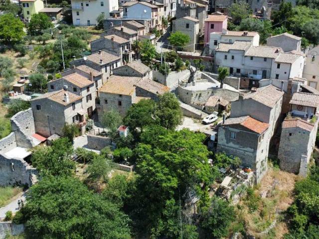 Casa indipendente in vendita a Narni TR