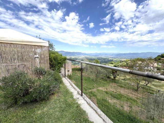 Casa indipendente in vendita a Narni TR