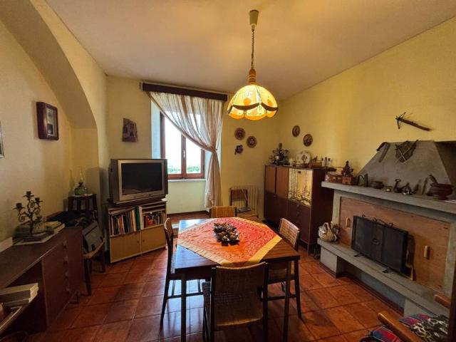 Casa indipendente in vendita a Narni TR