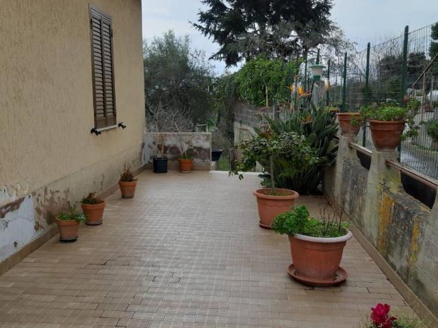 Casa indipendente in vendita a Naso ME