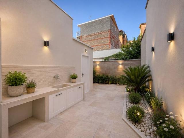 Casa indipendente in vendita a Nettuno RM