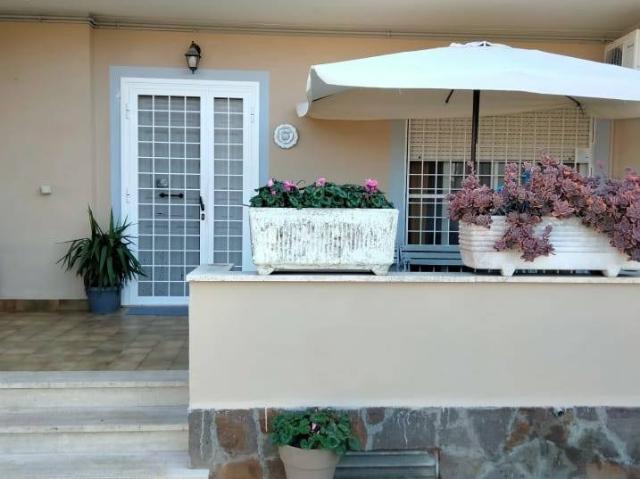 Casa indipendente in vendita a Nettuno RM