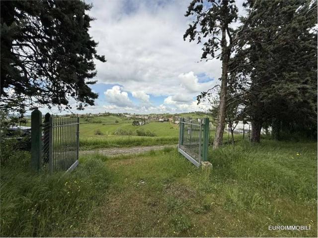 Casa indipendente in vendita a Neviano degli Arduini PR