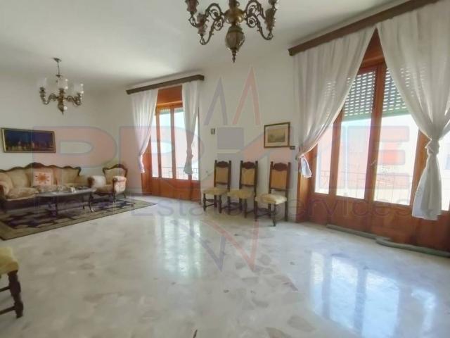 Casa indipendente in vendita a Neviano LE