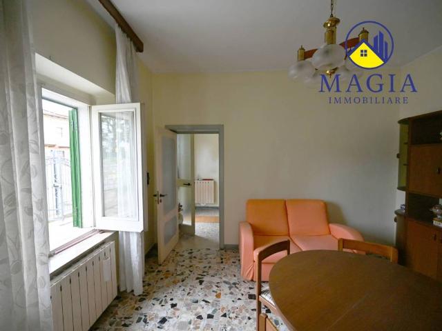 Casa indipendente in vendita a Nereto TE