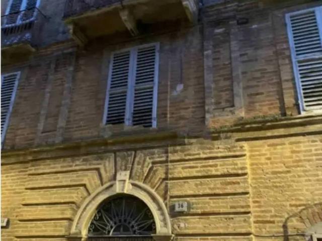 Casa indipendente in vendita a Nereto TE
