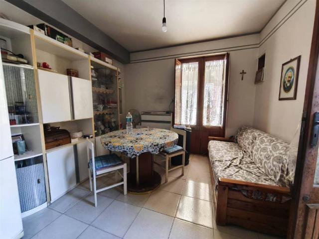 Casa indipendente in vendita a Nizza di Sicilia ME