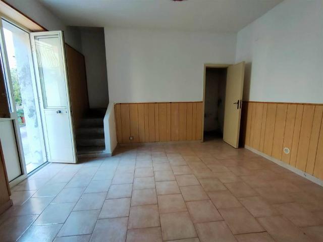 Casa indipendente in vendita a Nizza di Sicilia ME