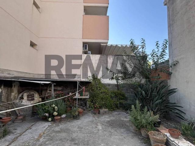 Casa indipendente in vendita a Nizza di Sicilia ME