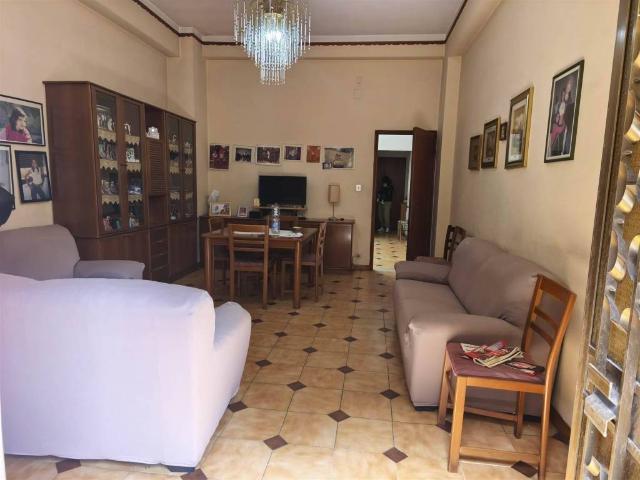 Casa indipendente in vendita a Nizza di Sicilia ME