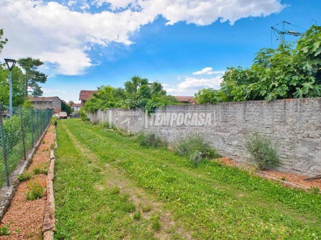 Casa indipendente in vendita a Nibbiola NO