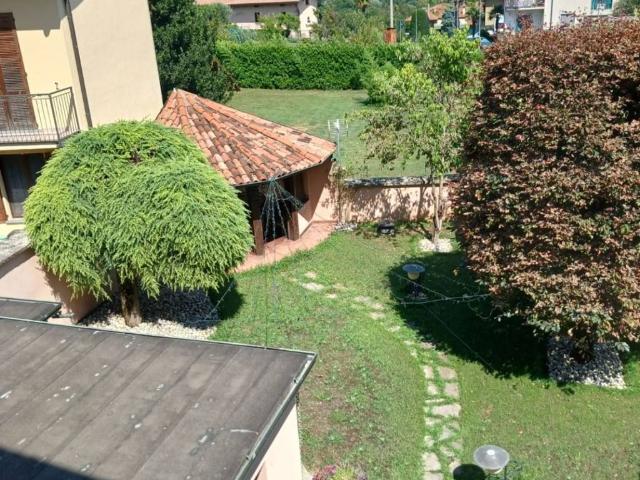 Casa indipendente in vendita a Nibionno LC