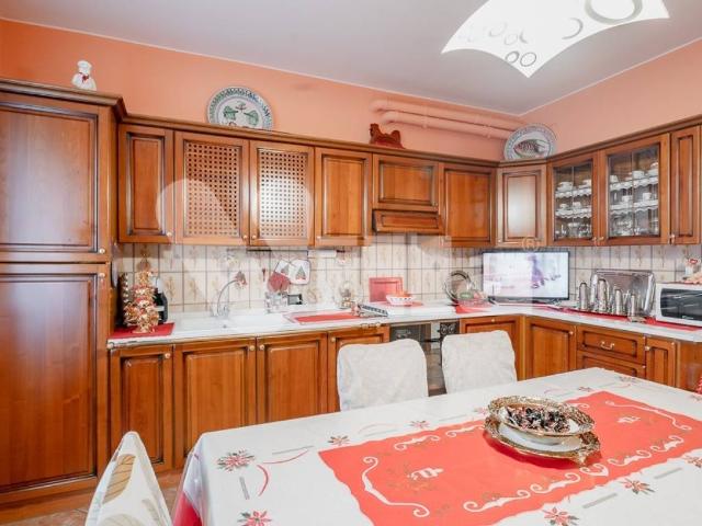Casa indipendente in vendita a Nibionno LC