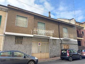 Casa indipendente in vendita a Nichelino TO