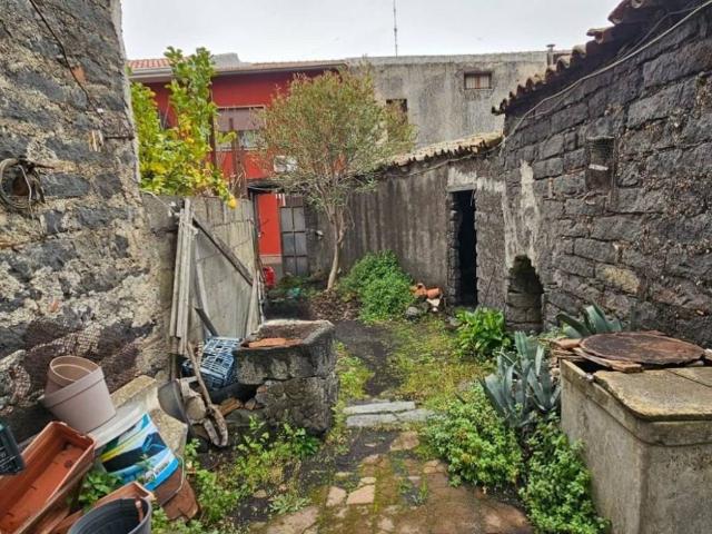Casa indipendente in vendita a Nicolosi CT