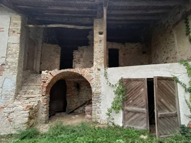 Casa indipendente in vendita a Niella Tanaro CN