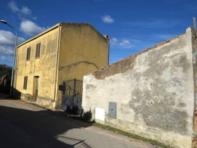 Casa indipendente in vendita a Nuxis CI